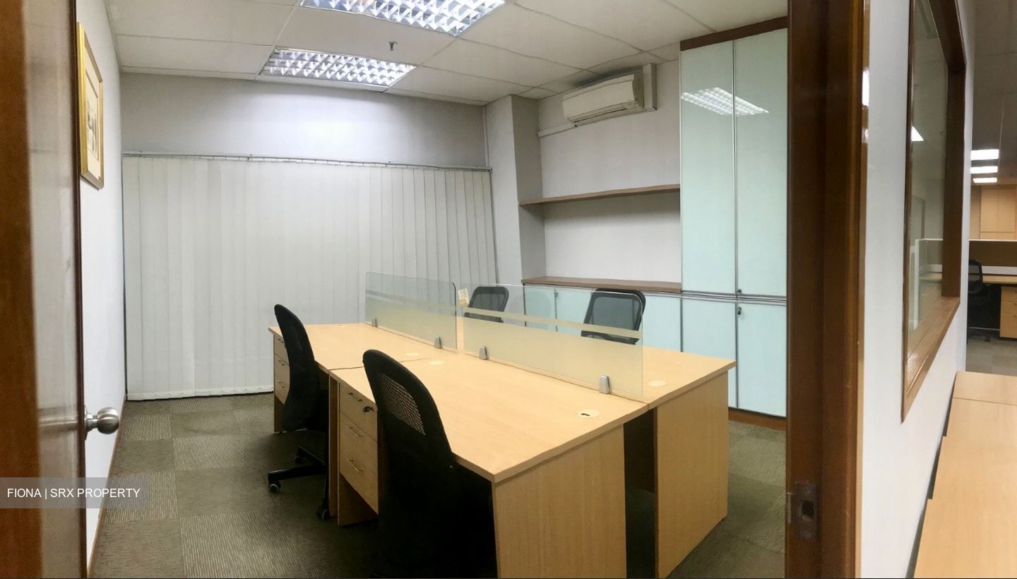 Crystal Time Building (D13), Office #555025431